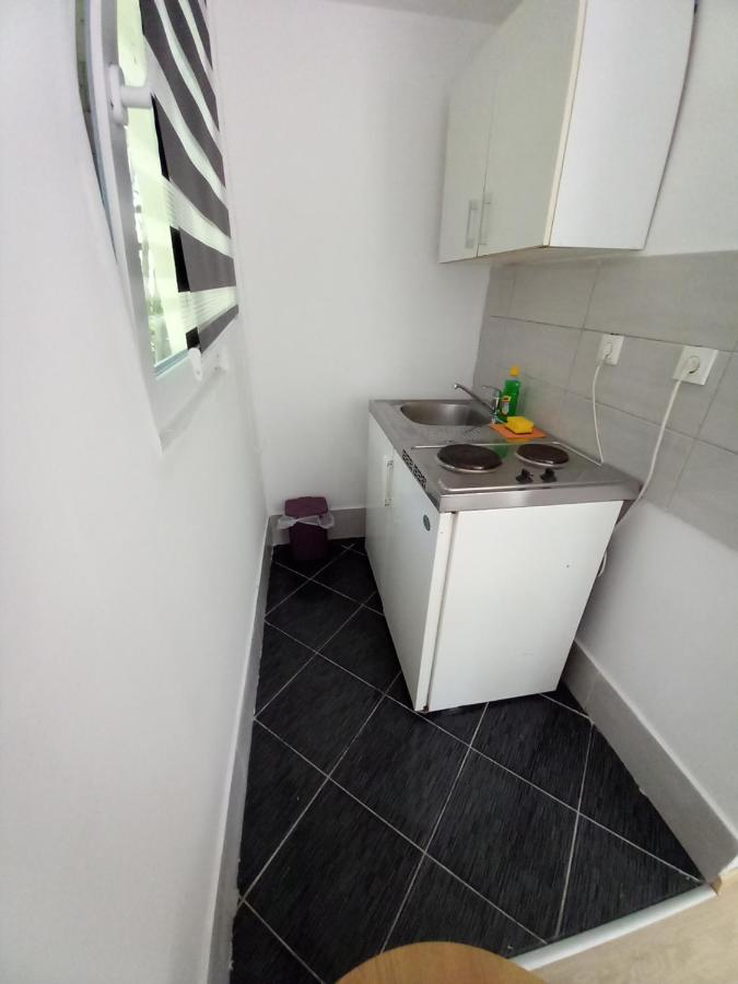 Deni Apartamento