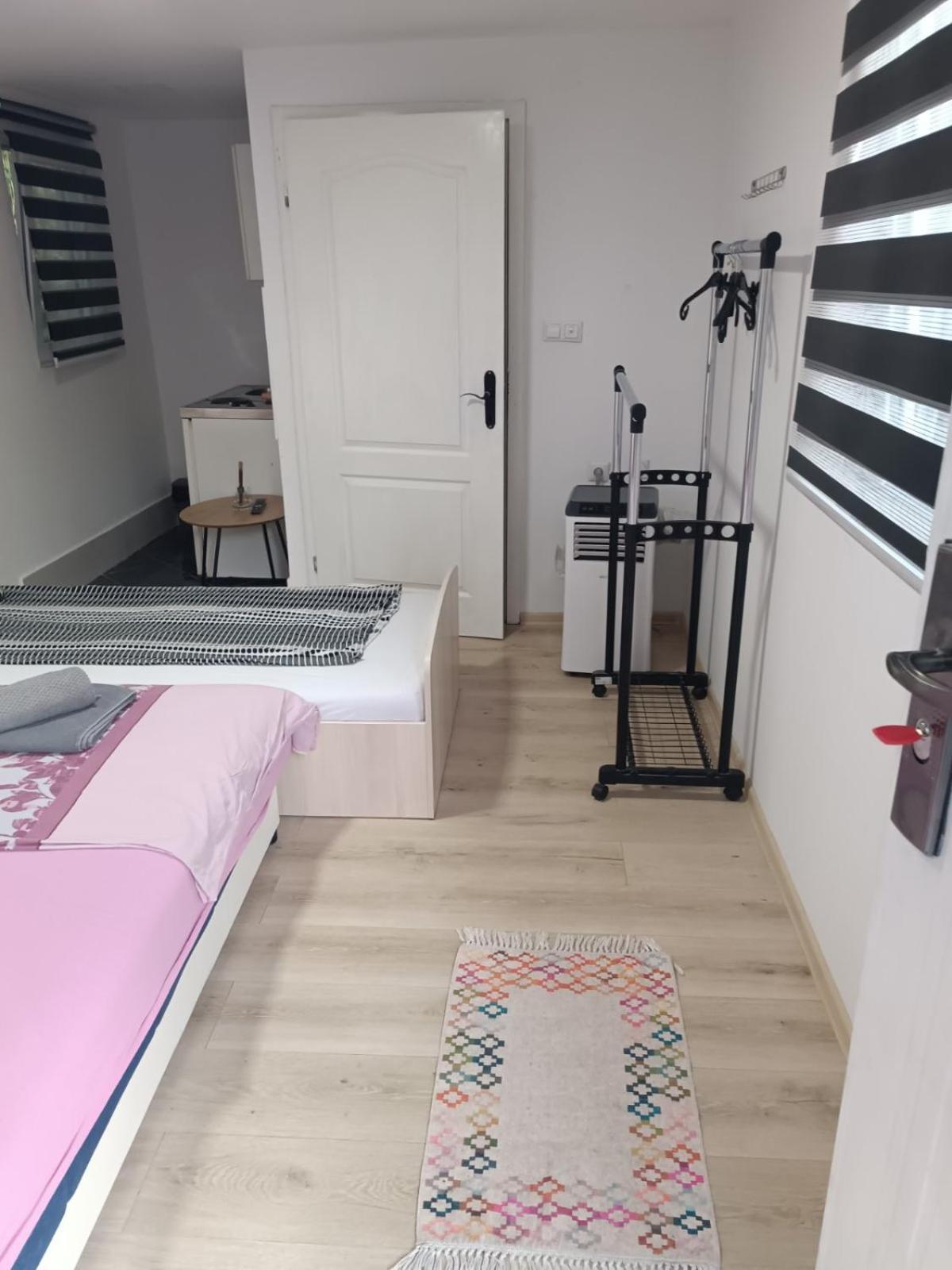 Apartment Deni